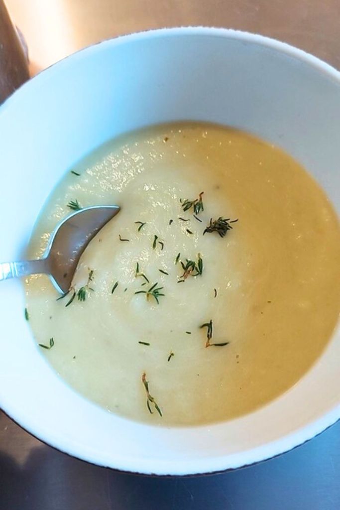 Leek, Apple and Potato Soup